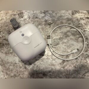 Pacifier Munchkin 59S Mini Sterilizer Portable UV Sani Kills 99.9% Viruses & Bac